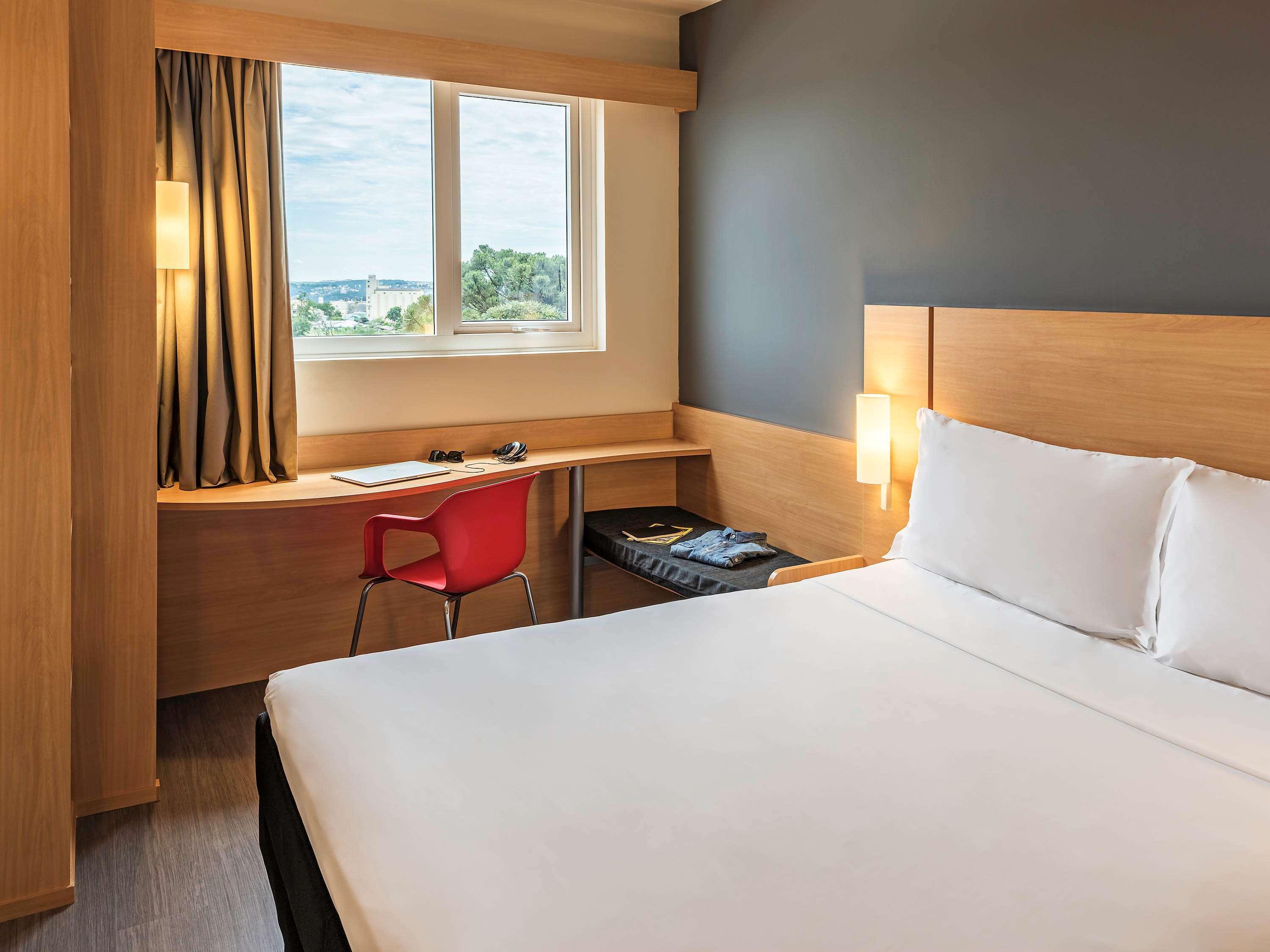 Ibis Chapeco Hotel ภายนอก รูปภาพ